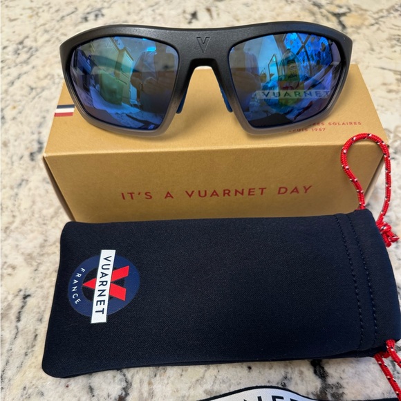 Vuarnet “Air” Sunglasses - Picture 4 of 8